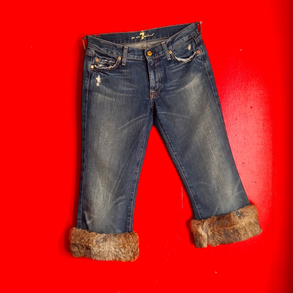 Caprees with a fur trim supper cute 9,6